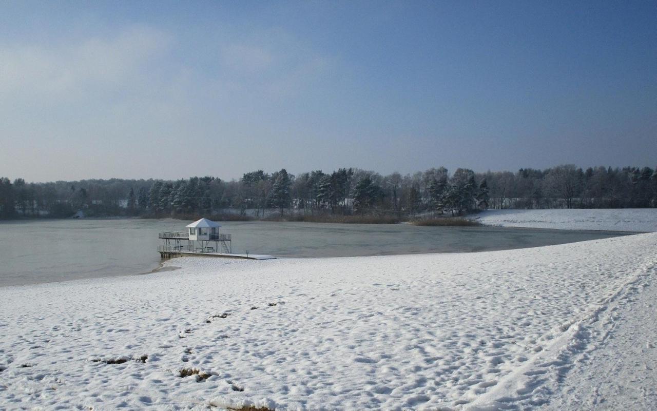 Bernsteinsee Hotel Sassenburg Buitenkant foto